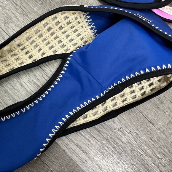 Victoria’s Secret Crochet Bikini Set Blue Pink Color Block 32B Medium - Picture 6 of 10